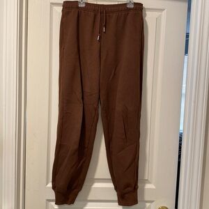 NWOT Victoria’s Secret PINK M Chocolate Joggers